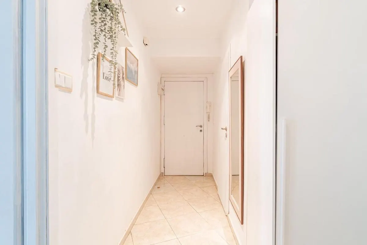 Salou -2Hb-4Pax -Beach-Sea View-Ac-Wifi15 0*,  Spain