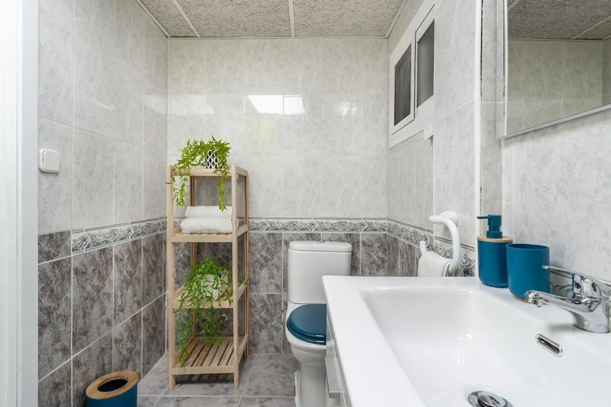 Salou -2Hb-4Pax -Beach-Sea View-Ac-Wifi15 스페인