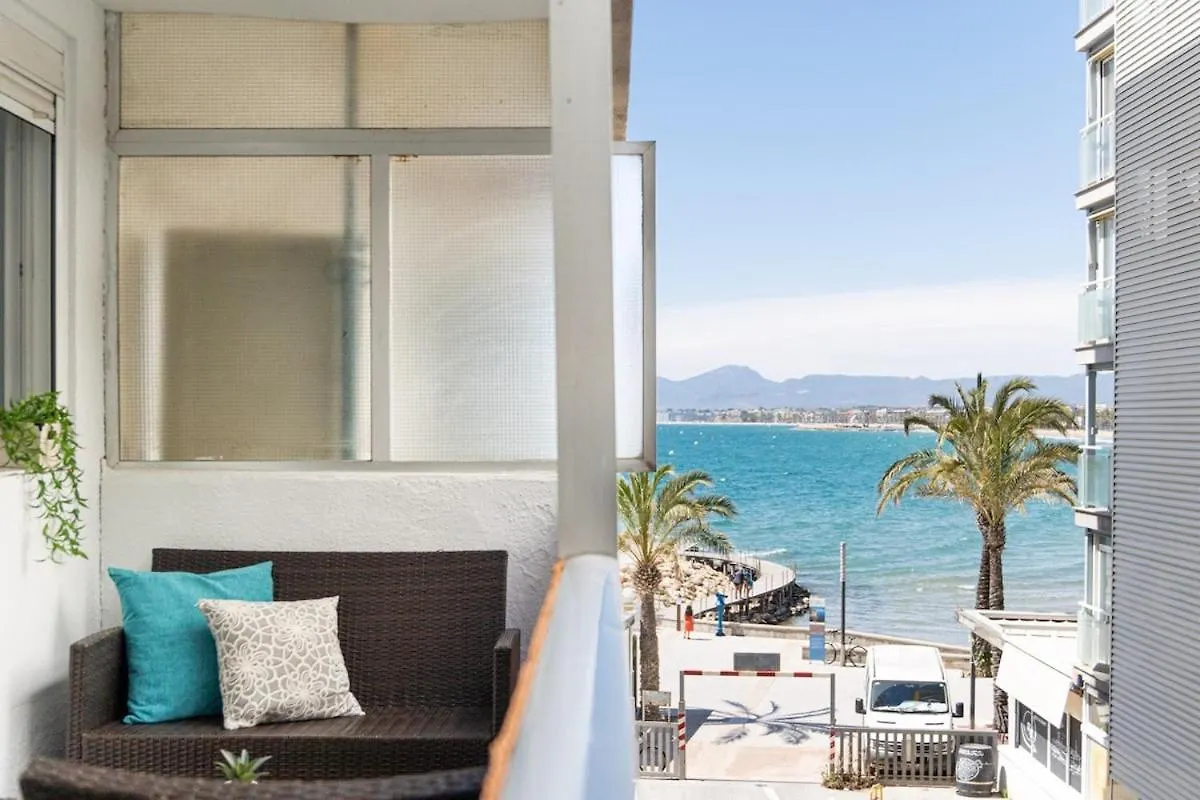 Salou -2Hb-4Pax -Beach-Sea View-Ac-Wifi15