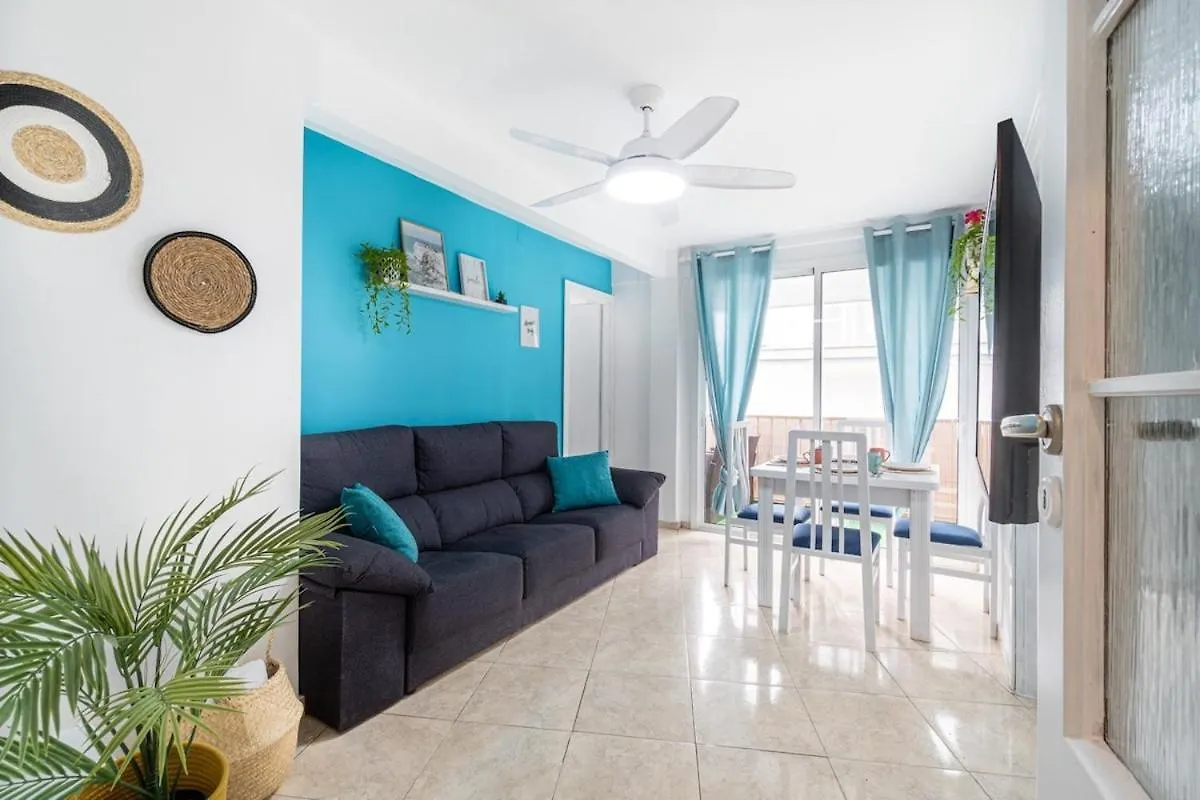Salou -2Hb-4Pax -Beach-Sea View-Ac-Wifi15